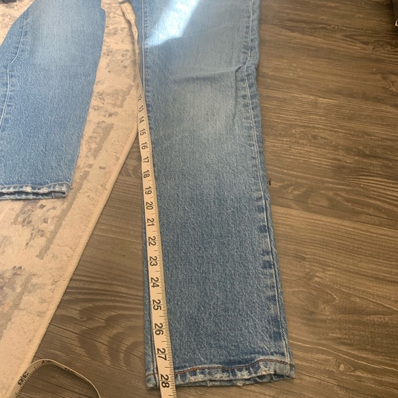 Levi’s Wedgie Straight Jeans - Picture 12 of 13